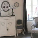 فندق مبيت وإفطار Le Chai De