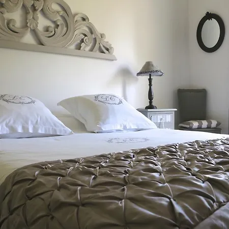 Le Chai De Oda ve Kahvaltı 3*