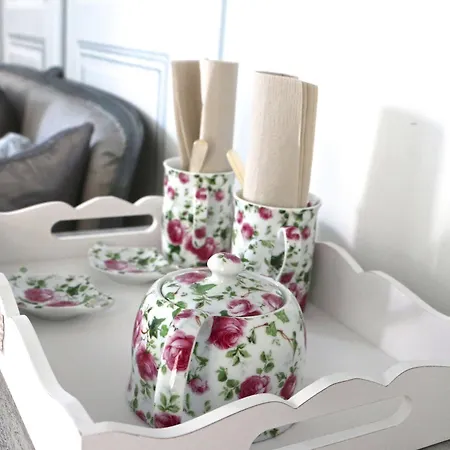 Oda ve Kahvaltı Le Chai De 3*