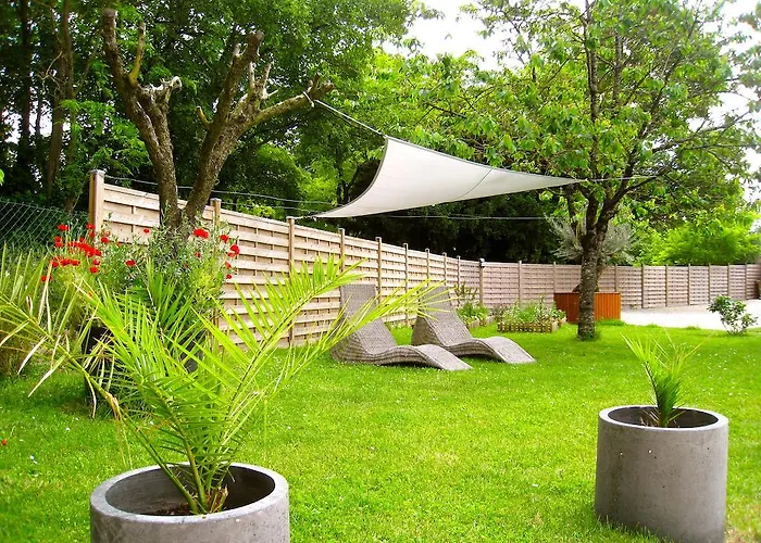 Alojamento de Acomodação e Pequeno-almoço Le Chai De 3*