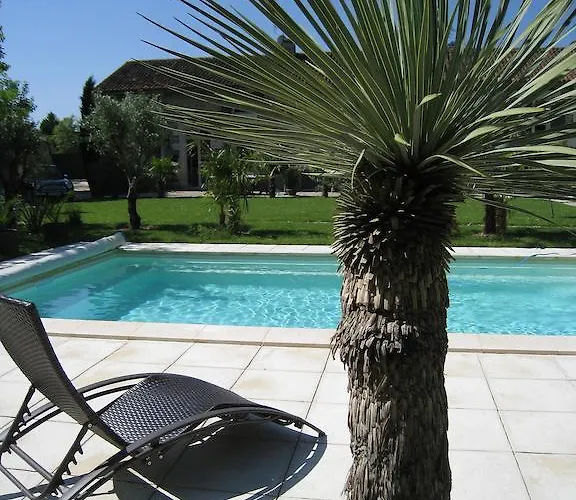 Alojamento de Acomodação e Pequeno-almoço Le Chai De