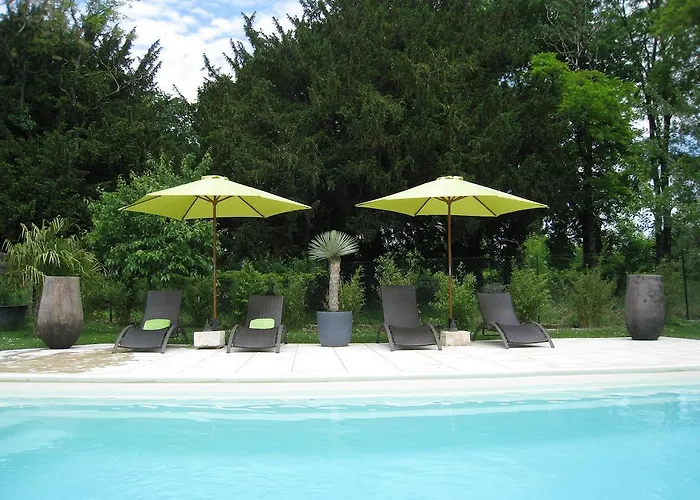 Alojamento de Acomodação e Pequeno-almoço Le Chai De