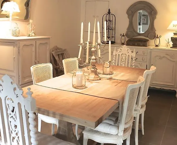 Oda ve Kahvaltı Le Chai De