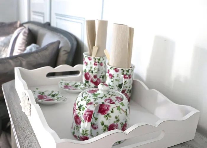 Alojamento de Acomodação e Pequeno-almoço Le Chai De 3*